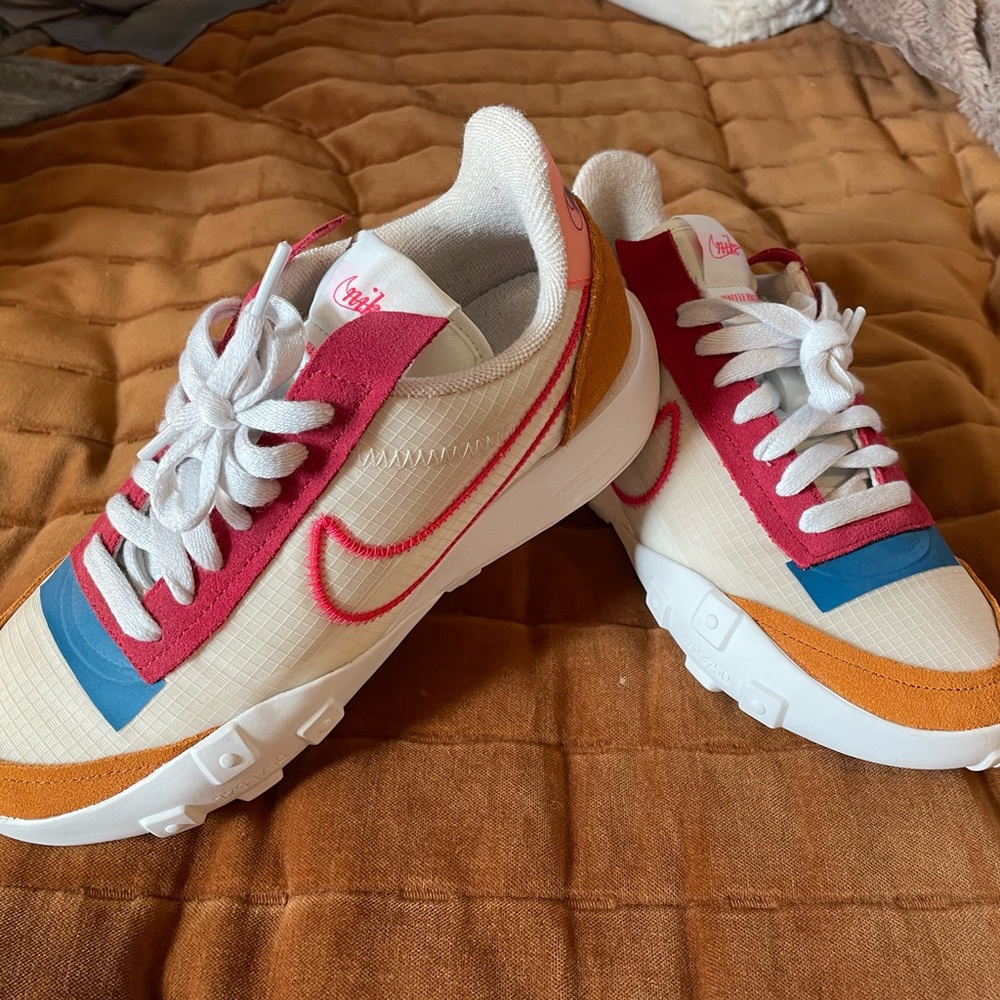 Nike Waffle Racer
